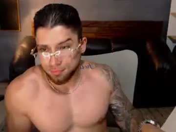 Chaturbate Free Live Porn of mike_montoya