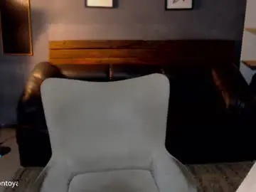 Chaturbate Free Porn Cam of mike_montoya