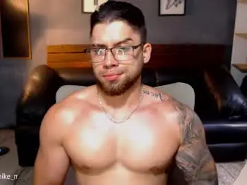 Chaturbate Adult Webcam of mike_montoya