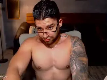 Chaturbate Free Porn Cam of mike_montoya