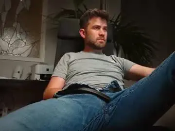 Chaturbate Nude Webcam of jackoffdude85