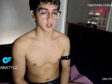 Chaturbate Best live sex cam show of juancamroom