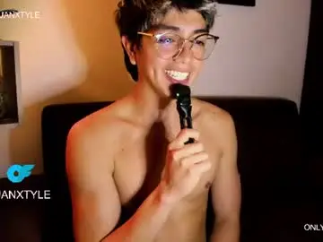 Chaturbate Private Sex Chat of juancamroom