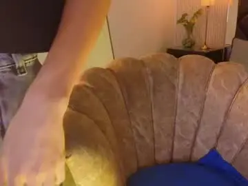Chaturbate Live Sex Cam of ryo_fem