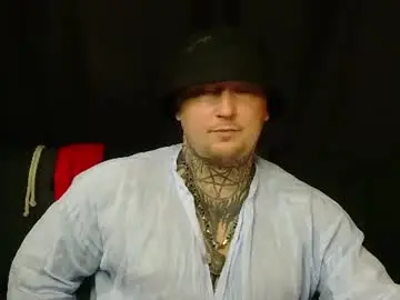 Chaturbate Live Porn of devilwithtats
