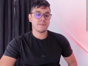 Chaturbate Nude Webcam of gadiel_edric