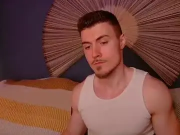 Chaturbate Live Sex Cam of eddieds