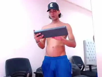 Chaturbate Best Webcam of robert_kingg