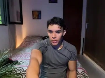 Chaturbate Free Live Porn of joulianogreco1