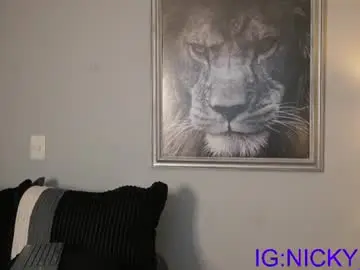 Chaturbate Watch Live Sex Cams of alan_morrys