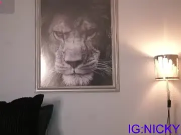 Chaturbate Free Porn Cam of alan_morrys