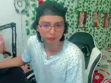 Chaturbate Live Porn of andy_gray01