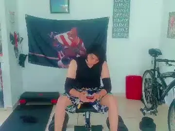 Chaturbate Live Porn of andy_gray01