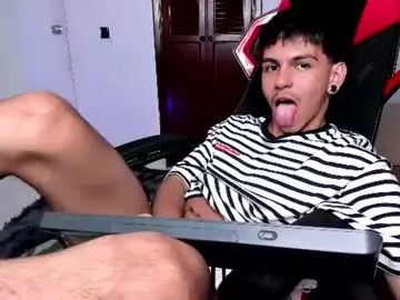 Chaturbate Watch Live Sex Cams of austin_falcon