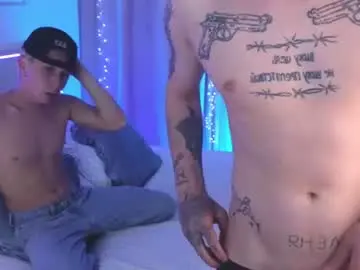 Chaturbate Watch Live Sex Cams of chuck_miller