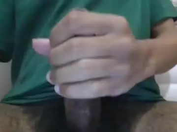 Chaturbate Sex Cam of davidbigdick24