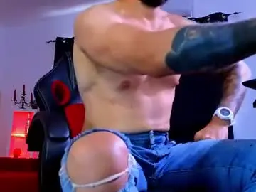 Chaturbate Watch Live Sex Cams of mightyaaron