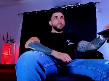 Chaturbate Nude Webcam of mightyaaron