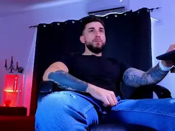Chaturbate Sex Cam of mightyaaron