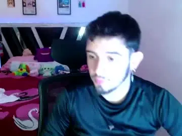 Chaturbate Nude Webcam of sebasxxl12