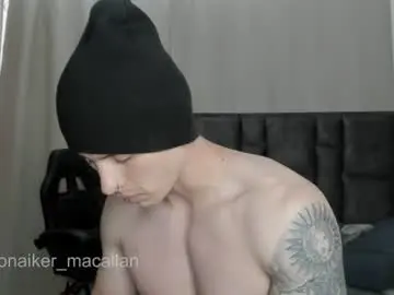 Chaturbate Free Live Porn of jhonny_macallan