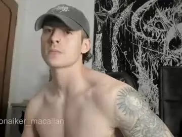 Chaturbate Free Porn Cam of jhonny_macallan