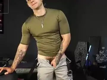 Chaturbate Live Sex Cam of just_hairy_man
