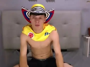 Chaturbate Free Live Porn of kevin_tupe