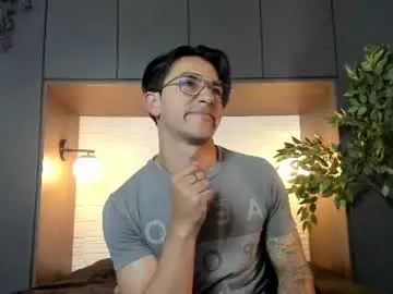 Chaturbate Adult Video Chat of andyjoy_