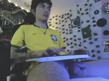 Chaturbate Sex Chat of skiny_dann