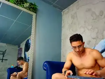 Chaturbate Live Sex of vans_ross