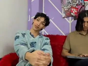 Chaturbate Nude Webcam of alexandluke1