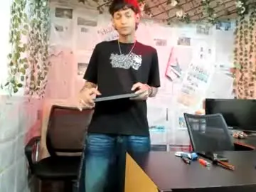Chaturbate Adult Webcam of alexandluke1