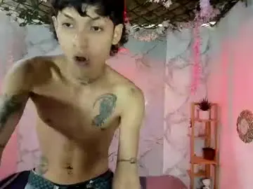 Chaturbate Best live sex cam show of alexandluke1