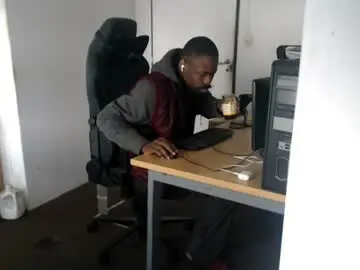 Chaturbate Live Sex Cam of masterdomfuck