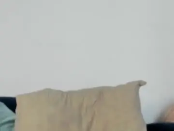 Chaturbate Live Sex of 10in_deluxe