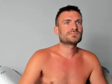 Chaturbate Free Live Porn of 10in_deluxe
