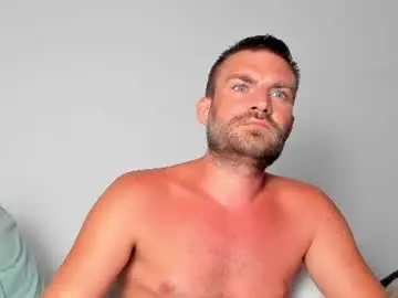 Chaturbate Free Live Porn of 10in_deluxe