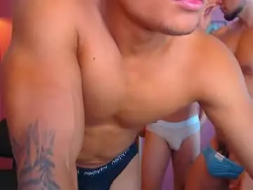 Chaturbate Sex Cam of hotcrew_