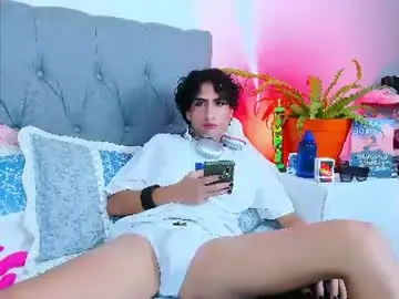 Chaturbate Live Porn of aleme_00