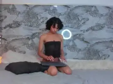 Chaturbate Free Live Porn of im_felixhunter