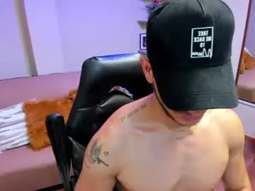 Chaturbate Live Sex Cam of juan023_