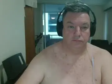 Chaturbate Live Sex Cam of bigboybenny176