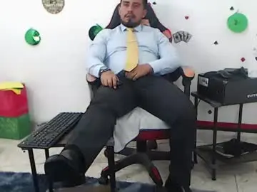 Chaturbate Free Live Porn of kalethbigdick88