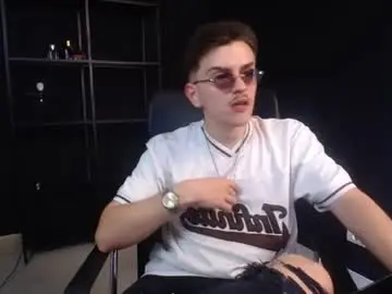 Chaturbate Free Porn Cam of felixstark