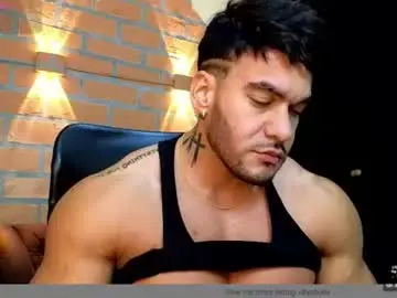 Chaturbate Best live sex cam show of zac_levis