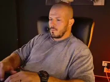 Chaturbate Live Sex Cam of angeloeric