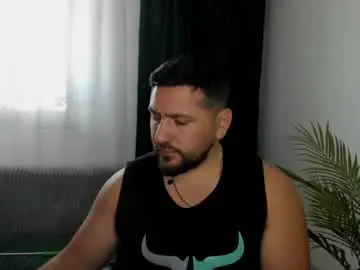 Chaturbate Free Porn Cam of gold_alpha_boy