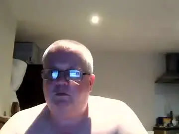 Chaturbate Adult Video Chat of mralistairgoldiegmailcom