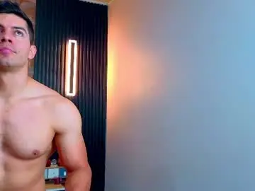 Chaturbate Free Porn Cam of hotfuckers4uu